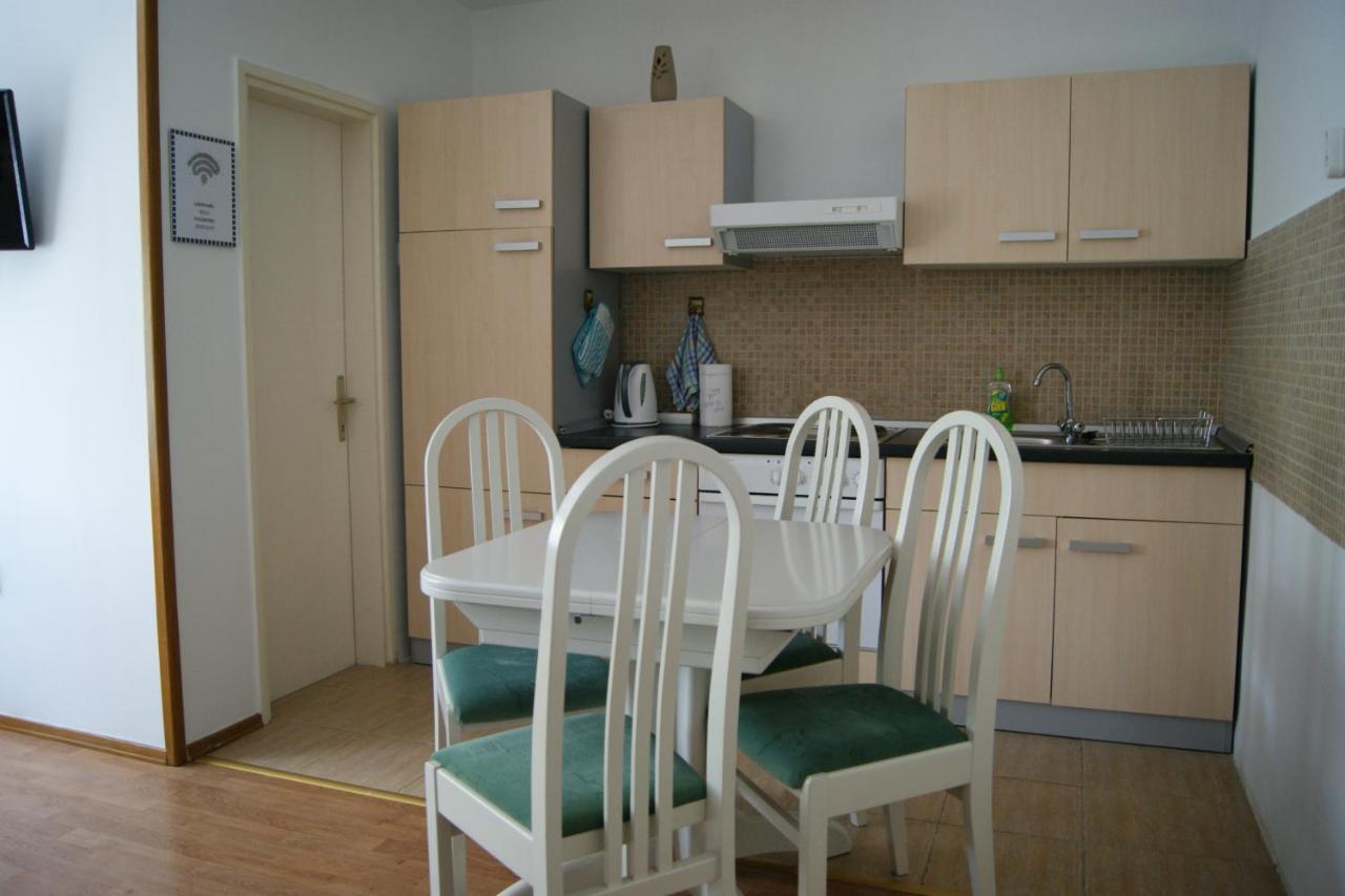Apartment Lynx Korenica Εξωτερικό φωτογραφία
