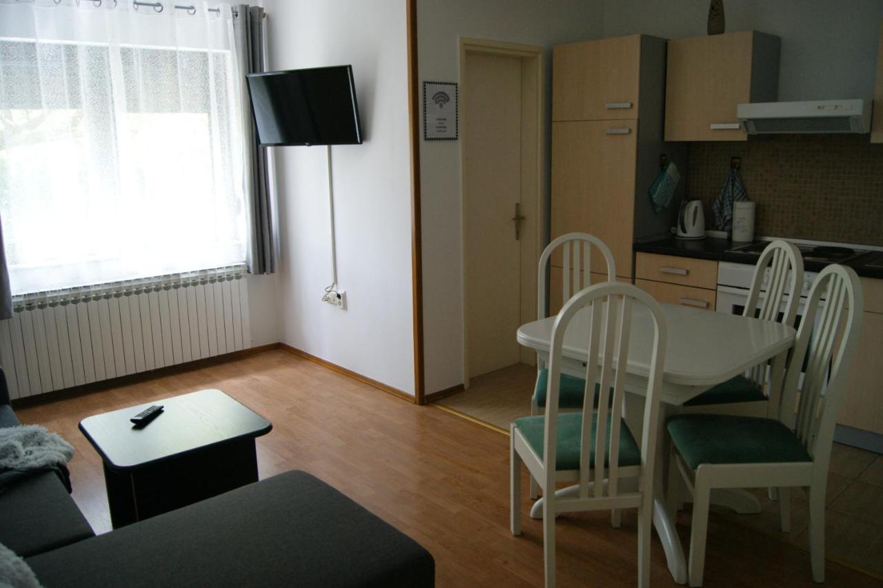 Apartment Lynx Korenica Εξωτερικό φωτογραφία